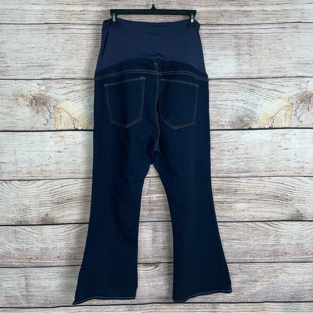 GAP Maternity Sexy Boot Jeans - Picture 4 of 6